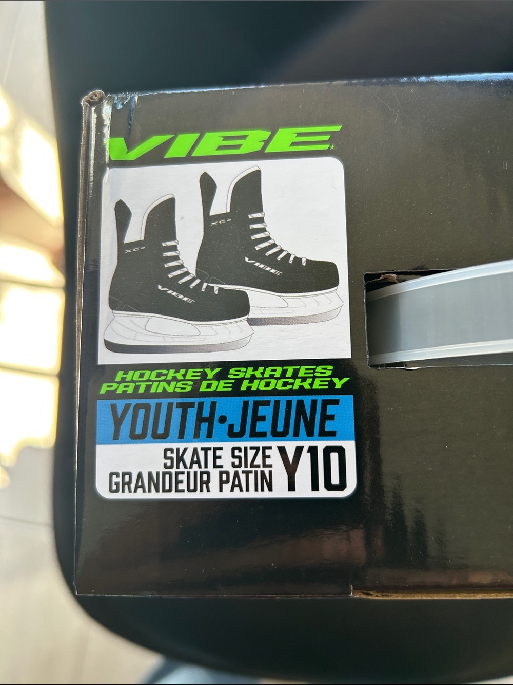 NWT 🆕 Vibe Kids Ice Hockey Skates size Y10 / Sealed